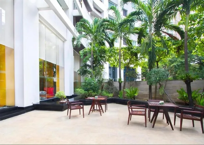 2 Bedroom In Downtown Bts Chitlom Bkk Bangkok