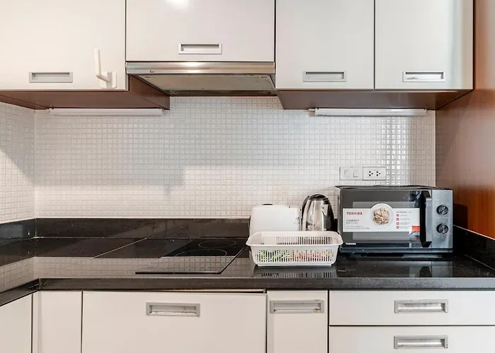 Apartment 2 Bedroom In Downtown Bts Chitlom Bkk Bangkok