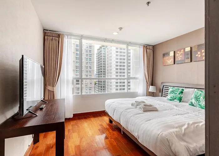 2 Bedroom In Downtown Bts Chitlom Bkk Apartment Bangkok