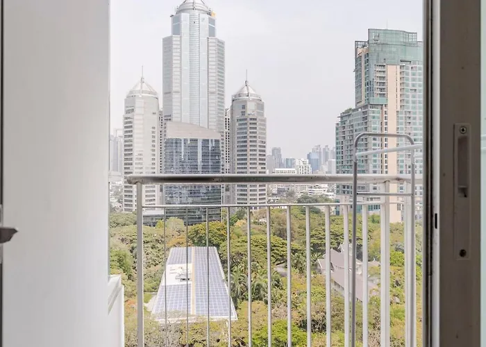 2 Bedroom In Downtown Bts Chitlom Bkk Apartment Bangkok