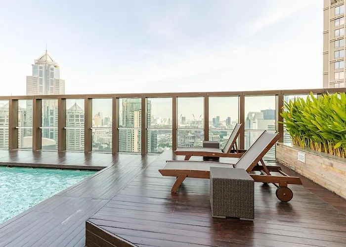 2 Bedroom In Downtown Bts Chitlom Bkk Apartment